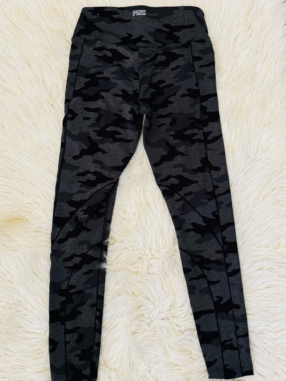 PINK Victoria's Secret Black & Gray Camouflage Leggings